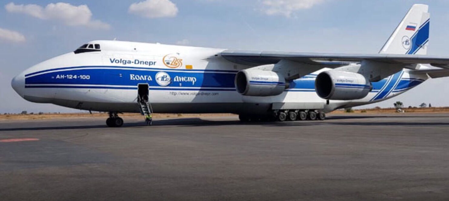 Aterriza uno de los aviones de carga más grande del mundo en Puebla 1 img 1998