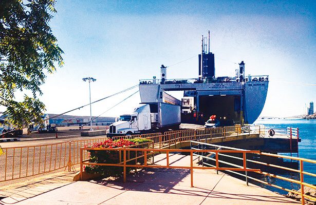 Bajó 50% el flujo de carga en el puerto de La Paz 1 img 2042