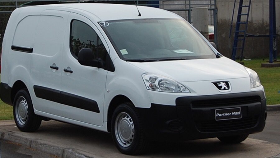 Peugeot presenta sus nuevas camionetas de carga ligera 1 IMG 0871