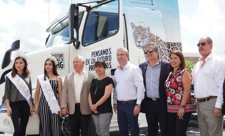 Conalep Allende recibe camión Volvo para formar operadores 1 img 5960