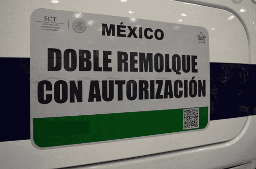 SCT prorroga permisos 8 meses a fulles que se expidieron en 2018 1 Captura de Pantalla 2021 05 19 a las 10.15.10 p.m.