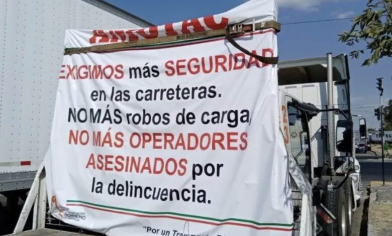 Denuncian transportistas falta de patrullaje en carreteras de Guanajuato 1 A2355108 AAED 4AFA BBB9 02A593B7CF33