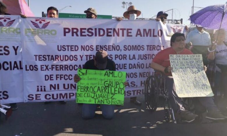 Jubilados de Ferromex bloquean puente internacional piden ayuda a AMLO 1 FE12D760 A81C 42E7 A281 69DB1A947EB1