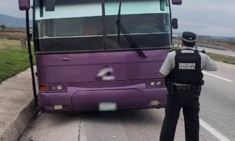 Volantas de la SICT en la carretera 57 podría revisar transporte de pasajeros 1 Volantas