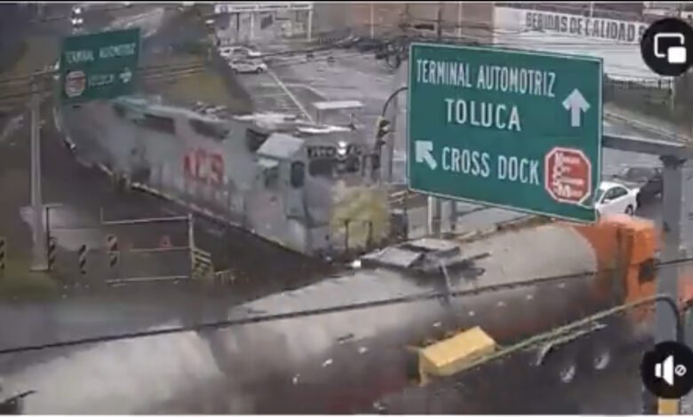 (Video) Captan momento exacto en el que tren de CPKC arrolla full con combustible 1 CPKC