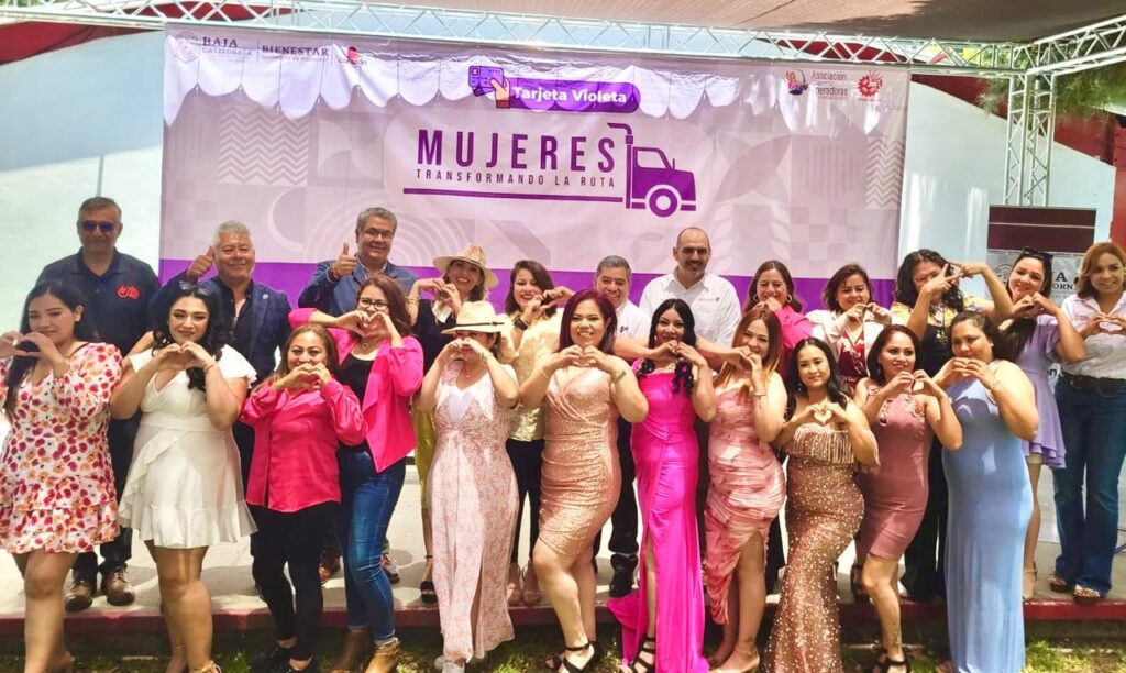 Paola Moncada, la mujer maravilla que impulsa la participación de las mujeres en el autotransporte 4 paola moncada operadoras mujeres