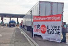 Prohibición de doble remolques en México: ¿avance real o iniciativa congelada? 4 doble remolques