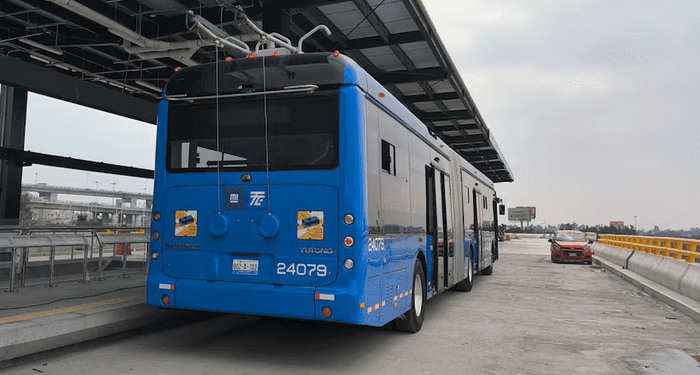 Lanzan convocatoria para ser operador de Trolebús en la CDMX, estos son los requisitos 1 trolebus