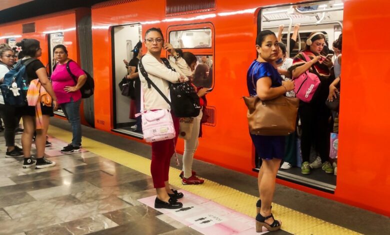 Cuidado! crecen los "pinchazos" en el transporte público 1 metro 085923