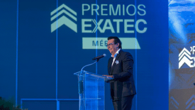 Revuelta Musalem, director general de Grupo Aeroportuario del Pacífico es reconocido con el Premio al Mérito EXATEC  20 exatec