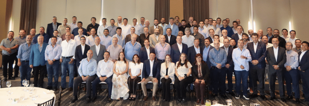 Rómulo Mejía propone unidad, innovación y combate a la inseguridad como aspirante a presidir CANACAR 2 Captura de pantalla 2025 09 25 a las 9.53.39 p.m